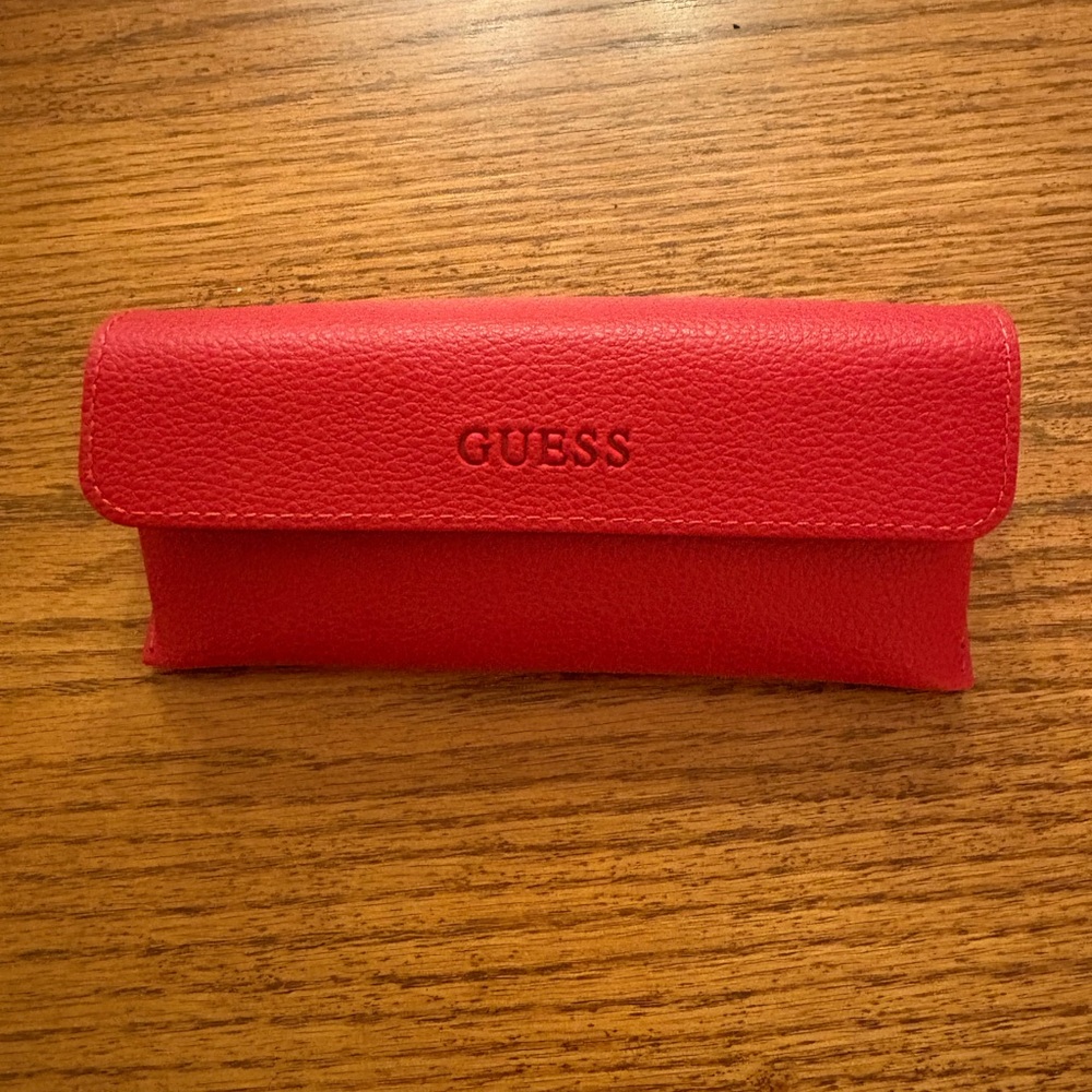Guess Vibrant Red Glasses Case